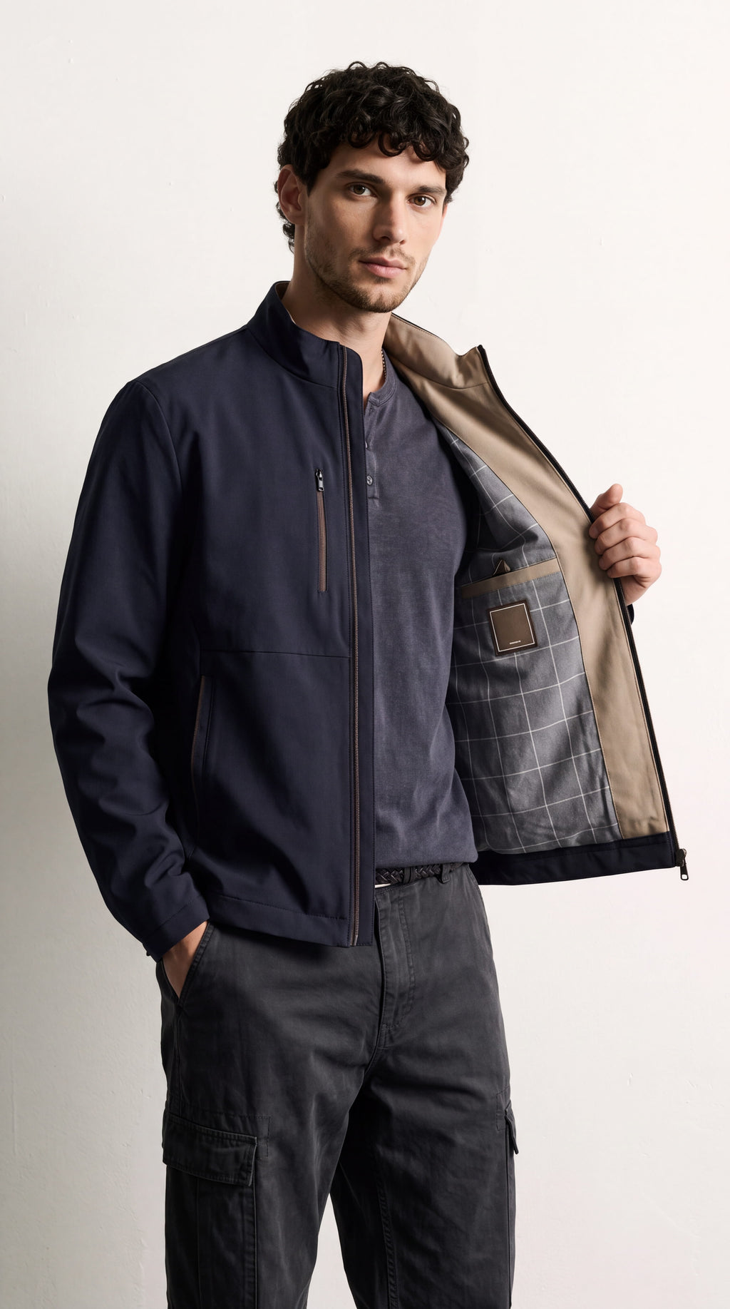 Chaqueta clásica con cremallera