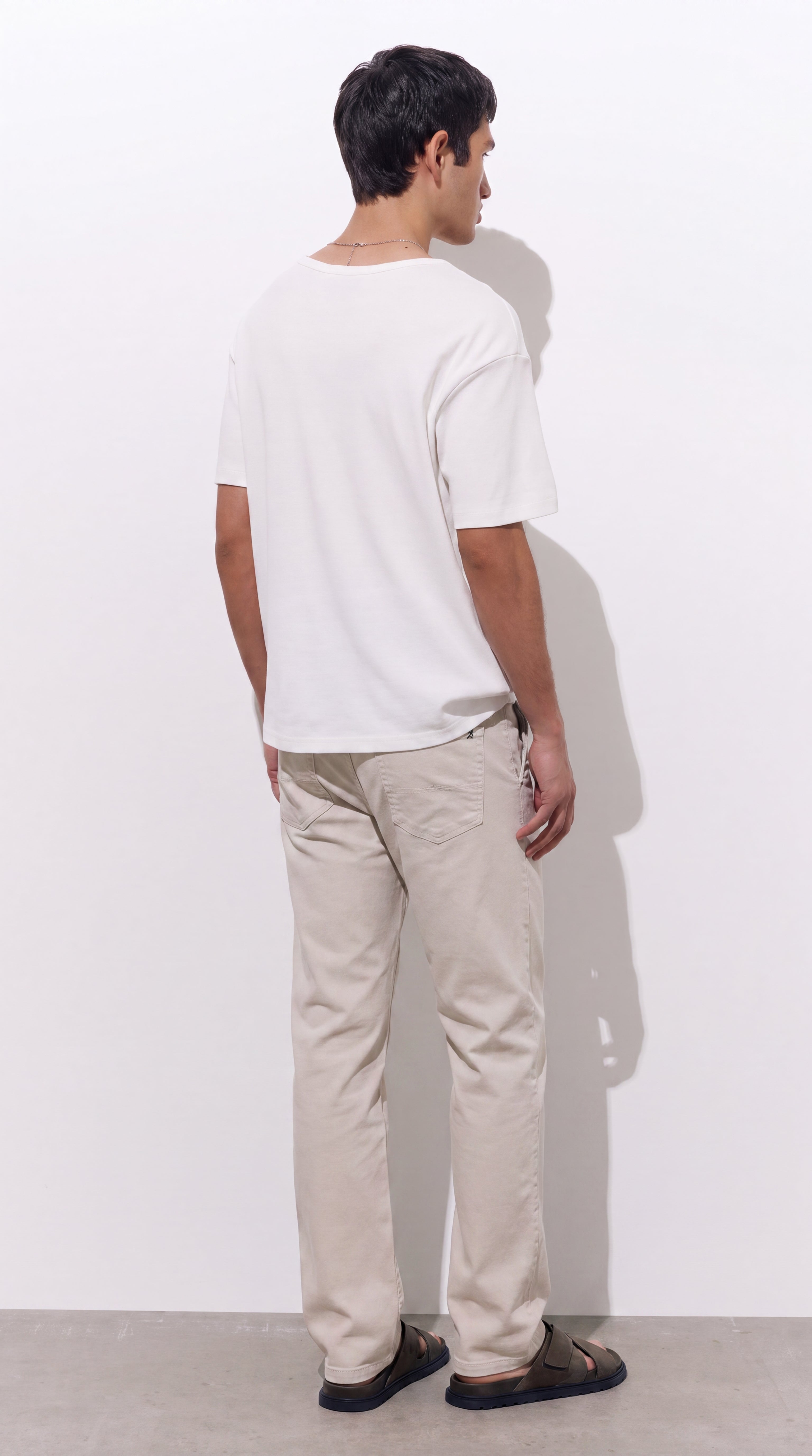 Pantalón Slim Fit Beige