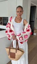 CARDIGÁN HECHO A MANO ROSA