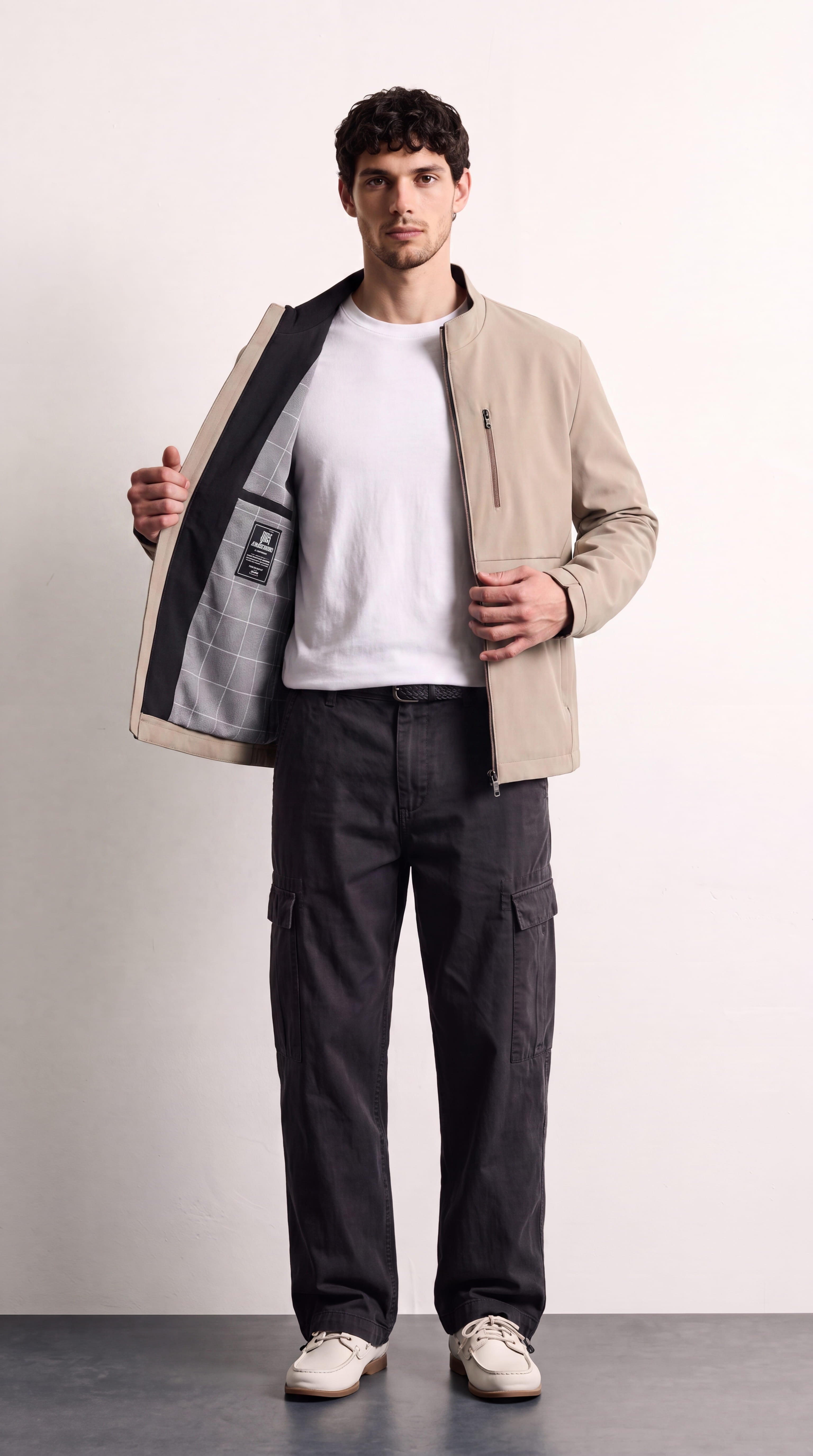 Chaqueta clásica con cremallera