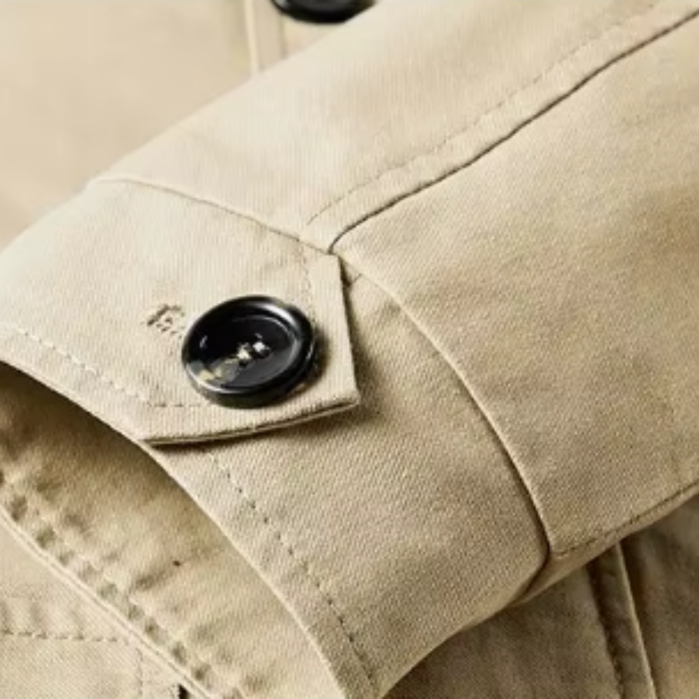 Chaqueta elegante con múltiples bolsillos