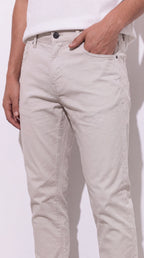 Pantalón Slim Fit Beige