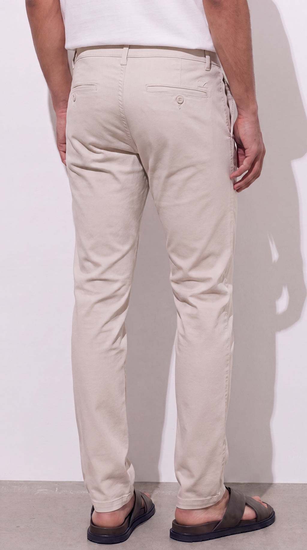 Pantalón Slim Fit Beige