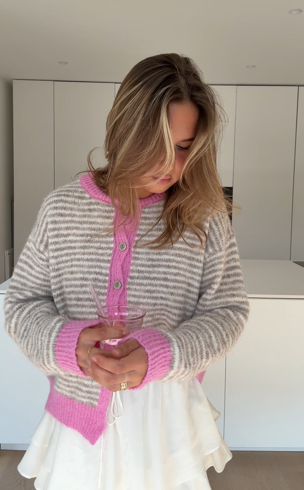 CARDIGÁN SUAVE A RAYAS ROSA CREMOSA