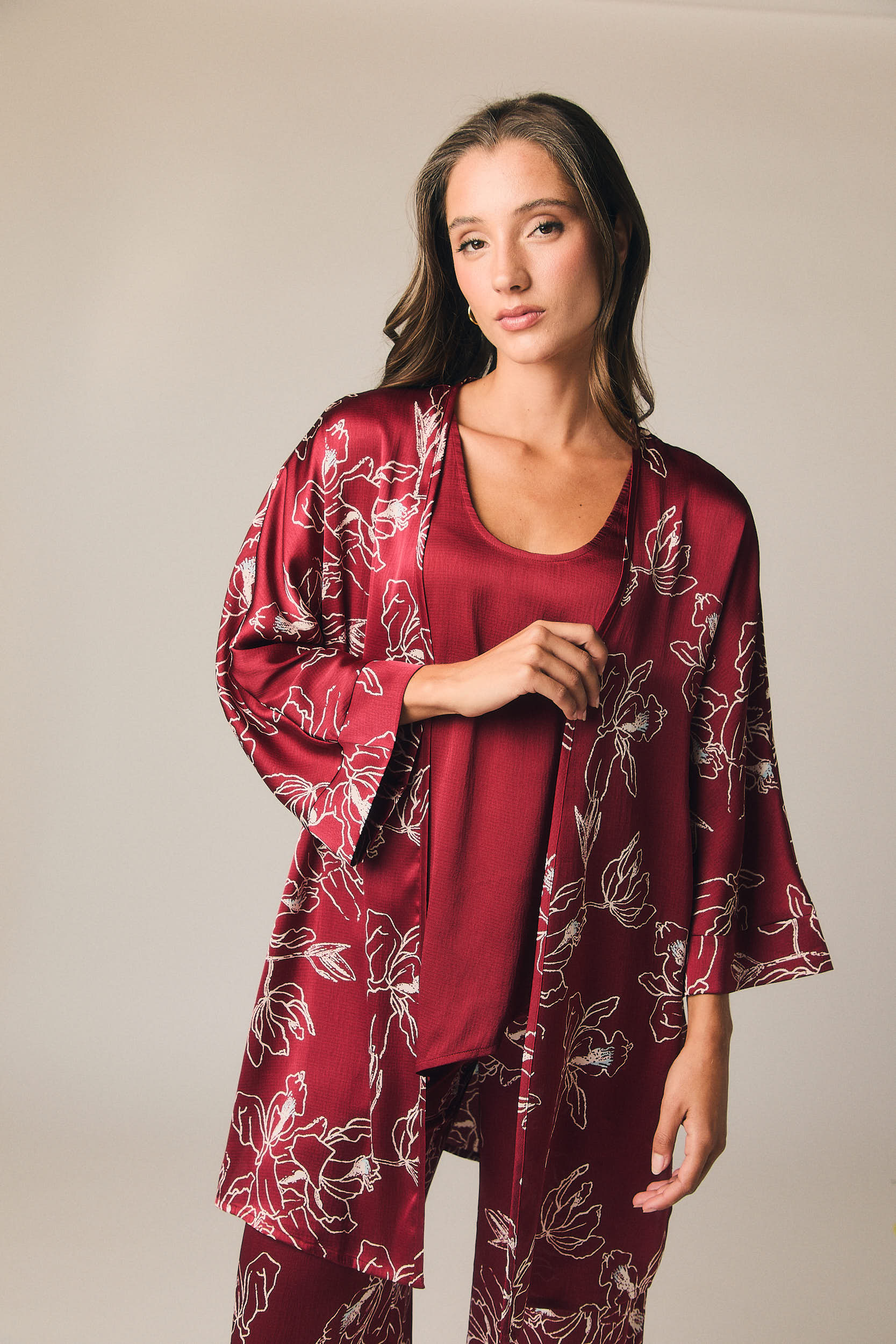 Kimono fluido estampado floral vino