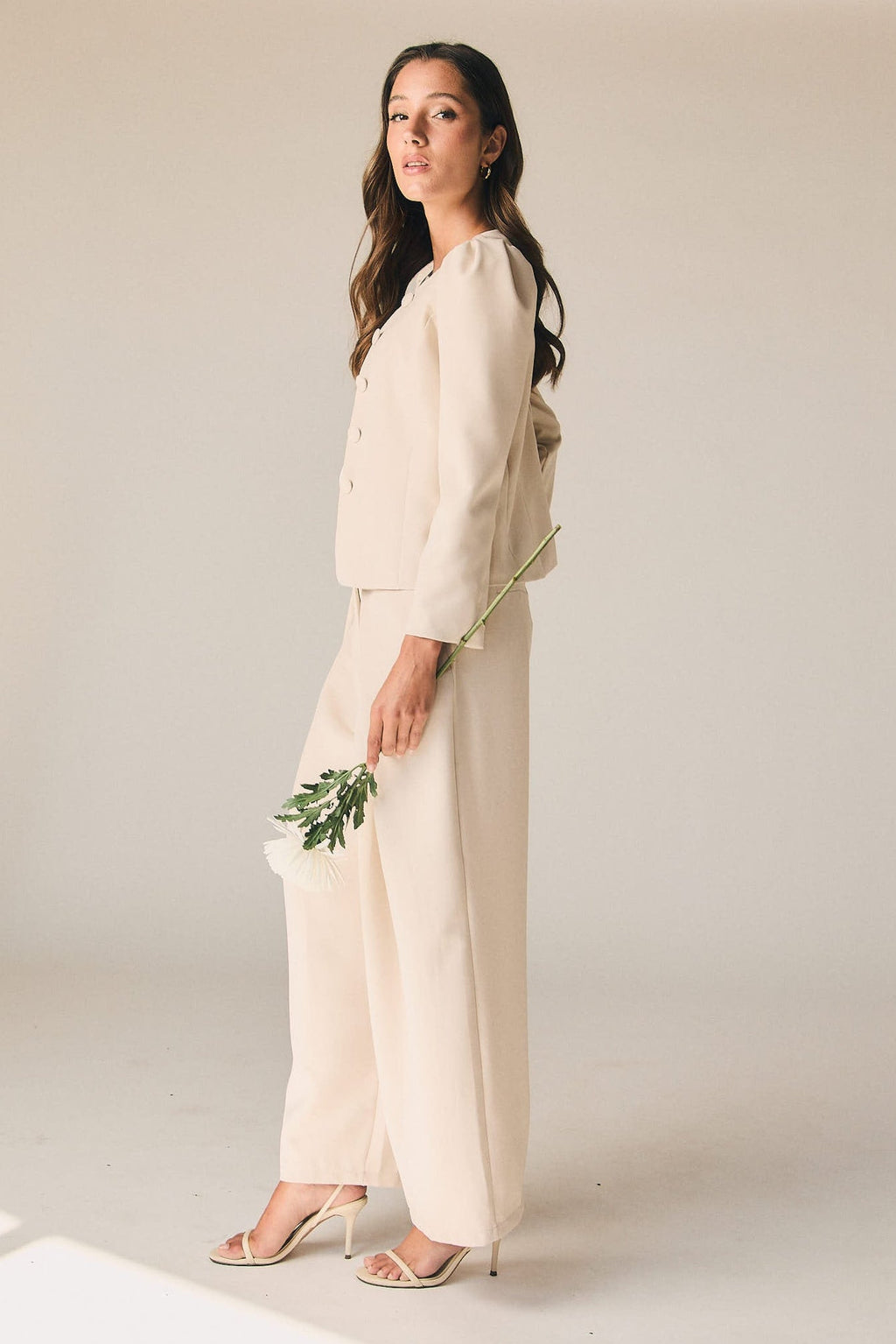 Pantalón de traje en color beige