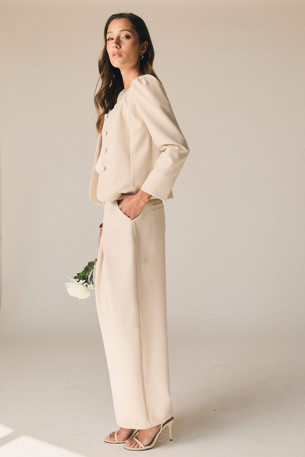Pantalón de traje en color beige