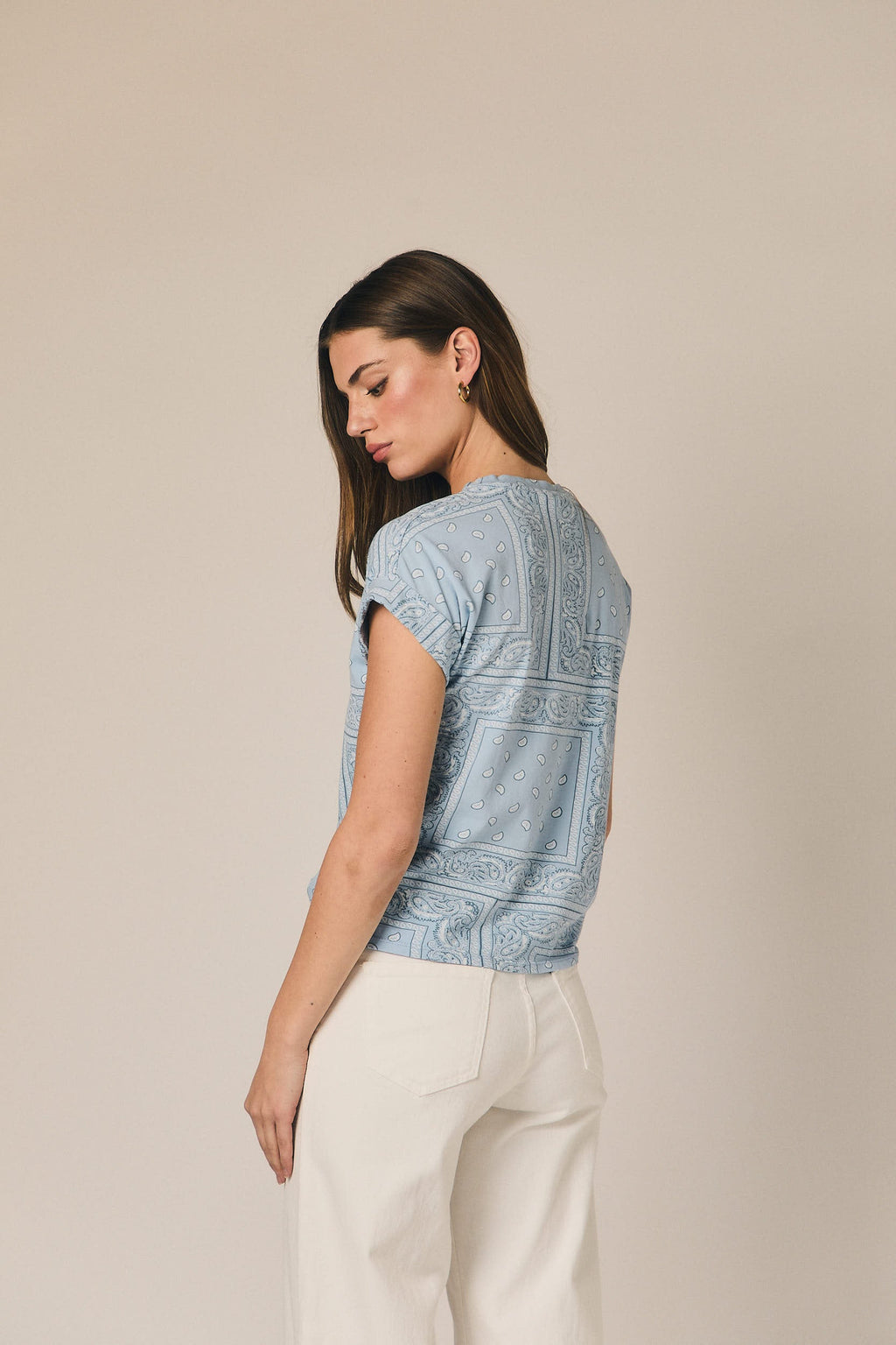 Camiseta estampada bandana celeste