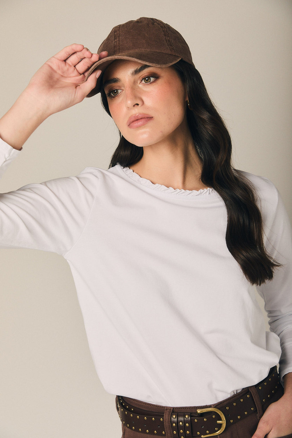 Camiseta básica detalle rizo blanca