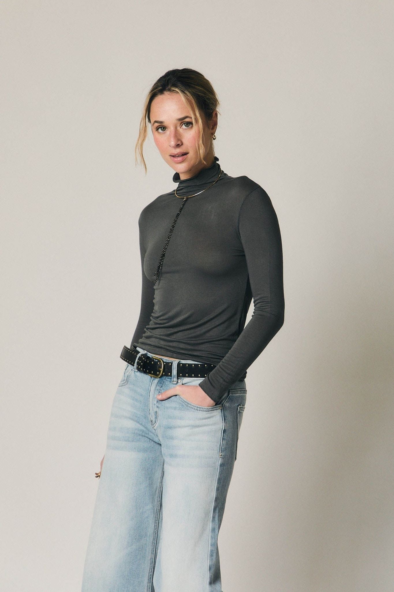 Camiseta doble piel gris