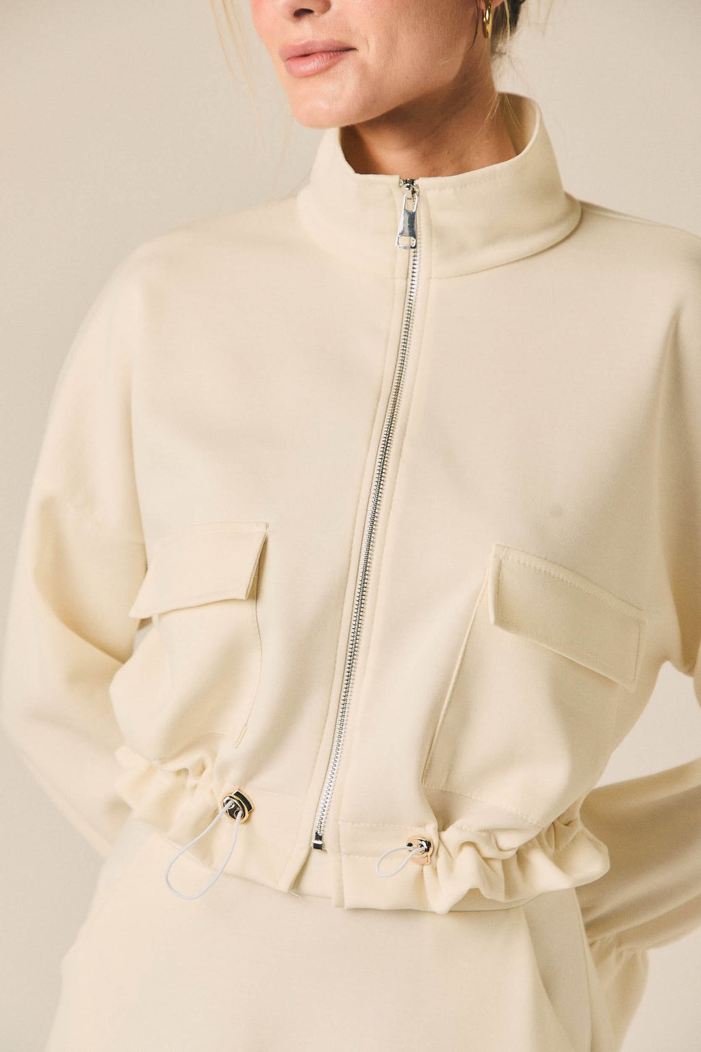 Chaqueta neopreno crema
