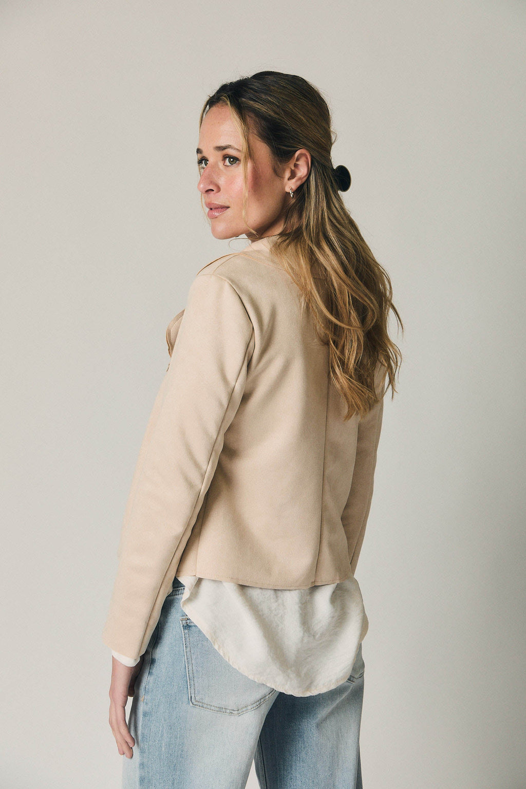 Chaqueta perfecto de ante beige