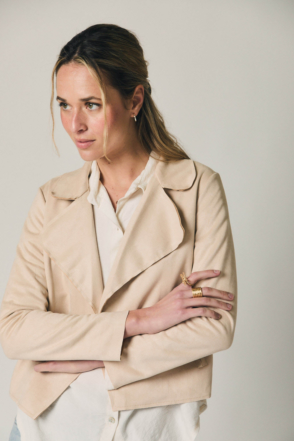 Chaqueta perfecto de ante beige