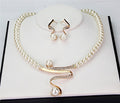 Conjunto de Collar + Pendientes de Perlas Naturales