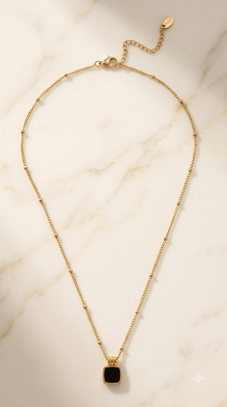 Collar Chic de Medianoche