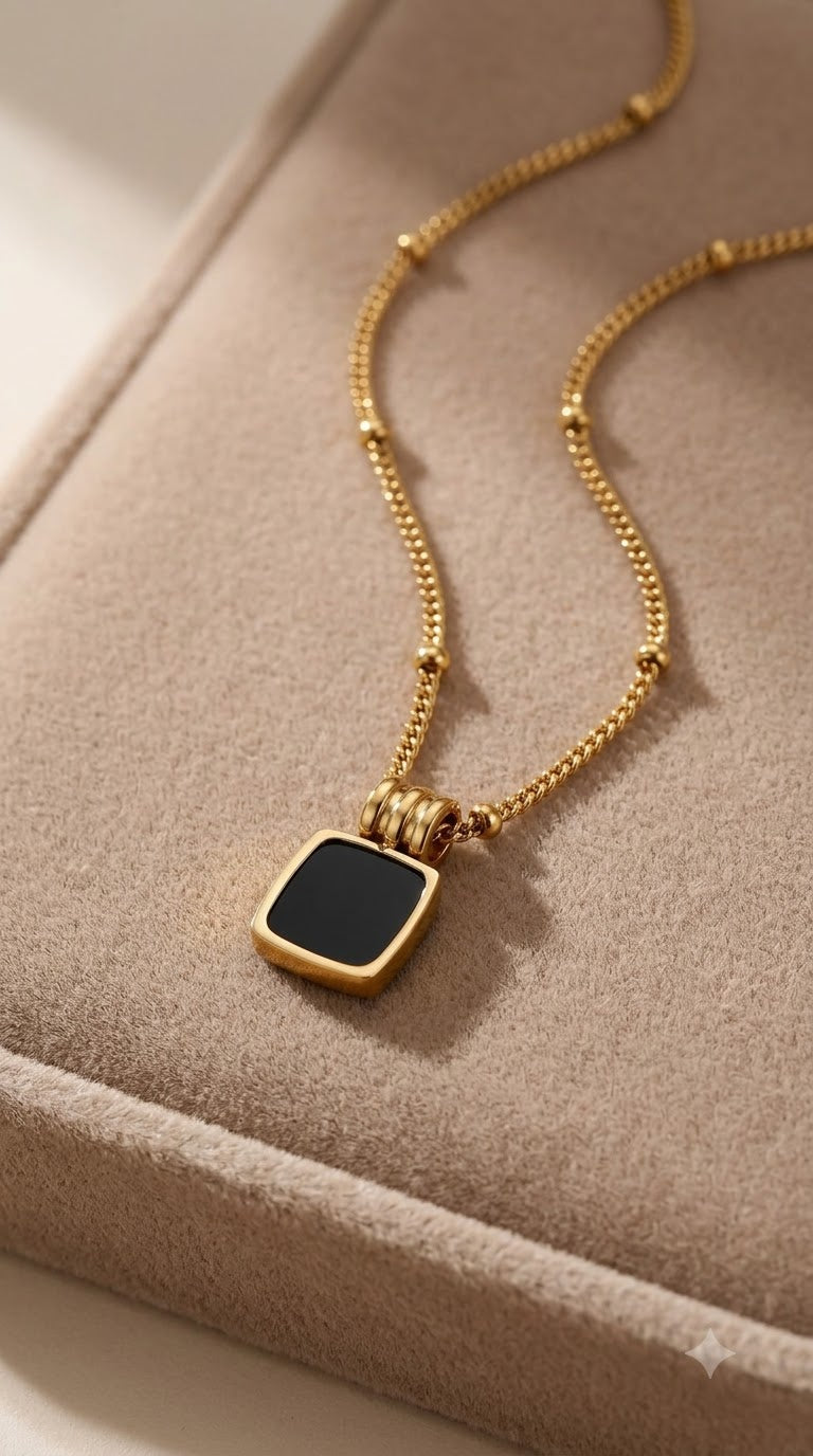 Collar Chic de Medianoche