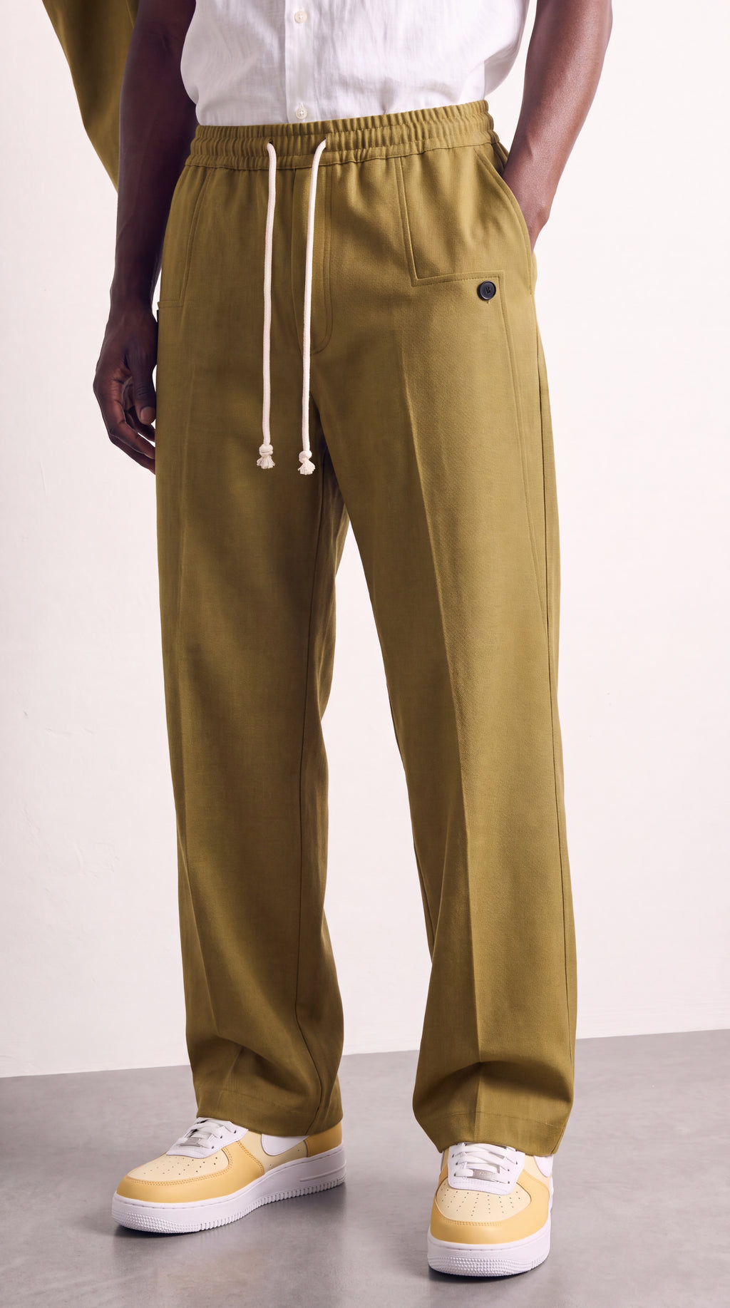 Pantalón urban relaxed