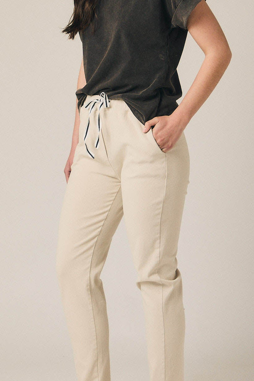 Pantalón algodón con cordón beige