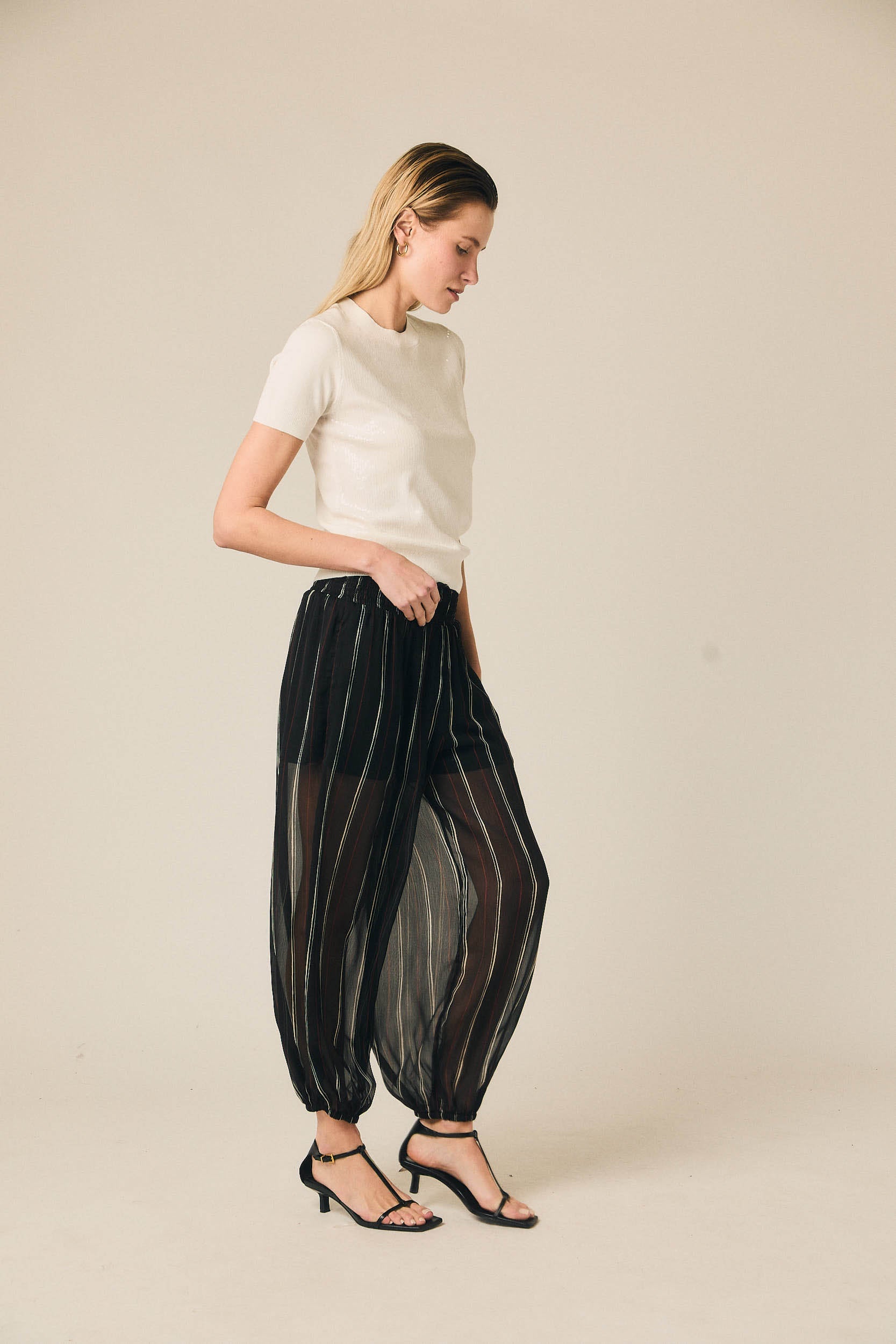 Pantalón bombacho gasa rayas negro