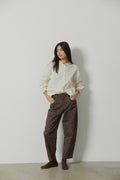 Pantalón barrel estampado paisley marrón