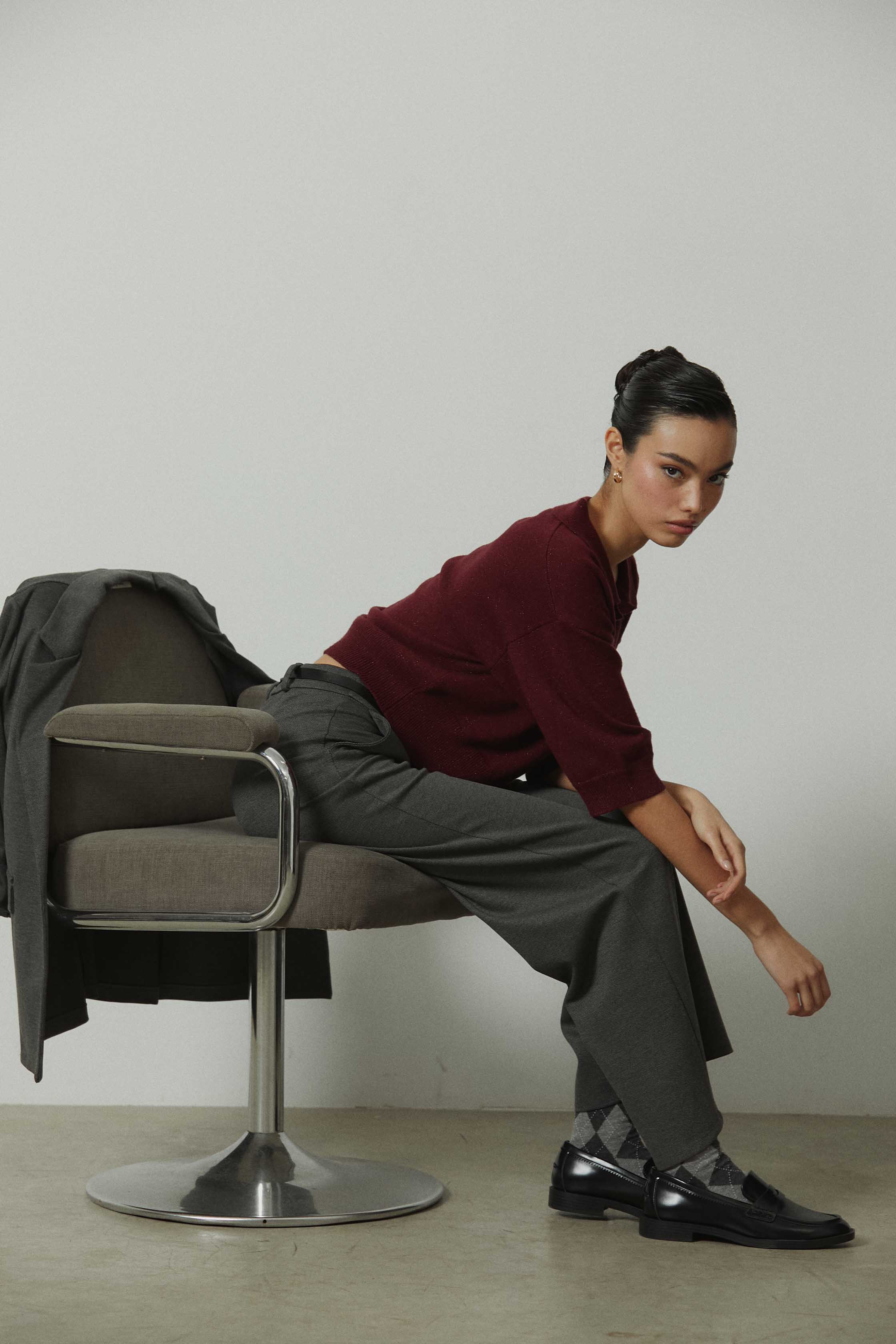 Pantalón sastre ancho raya gris antracita