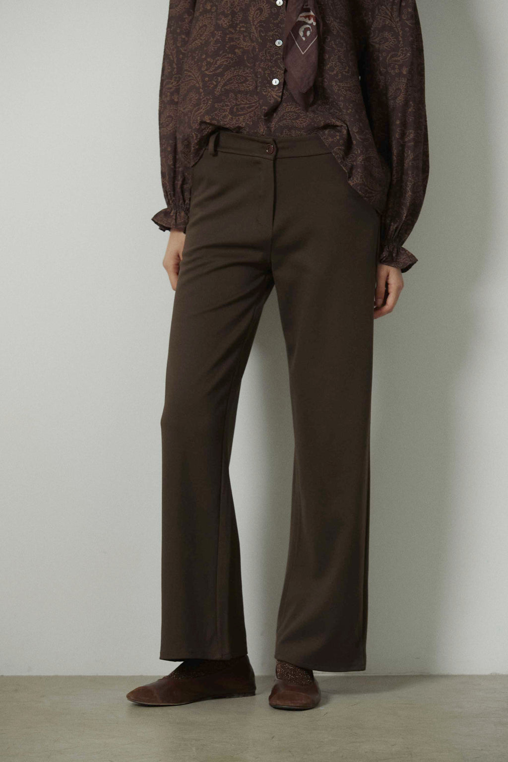 Pantalón sastre ancho marrón