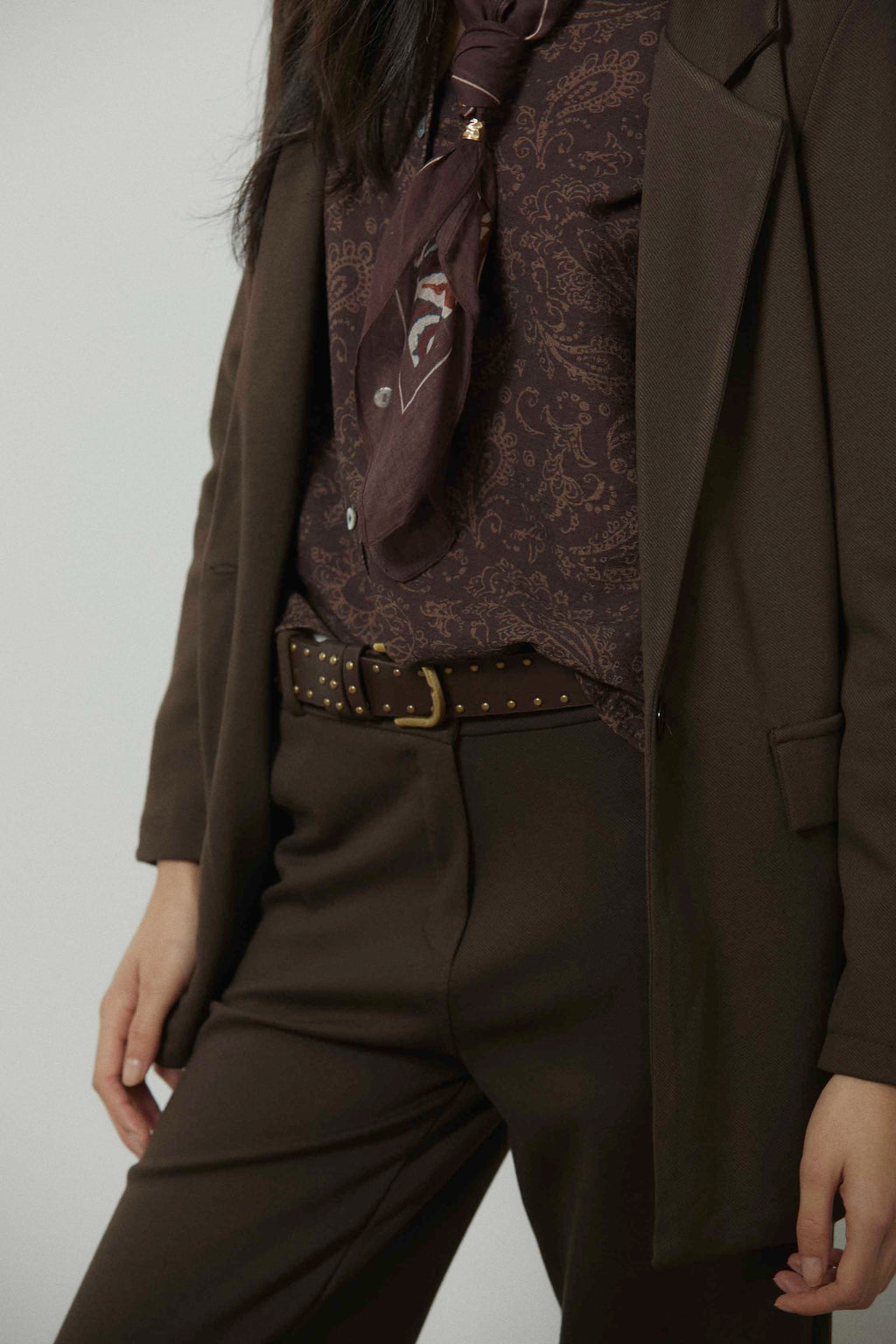 Pantalón sastre ancho marrón