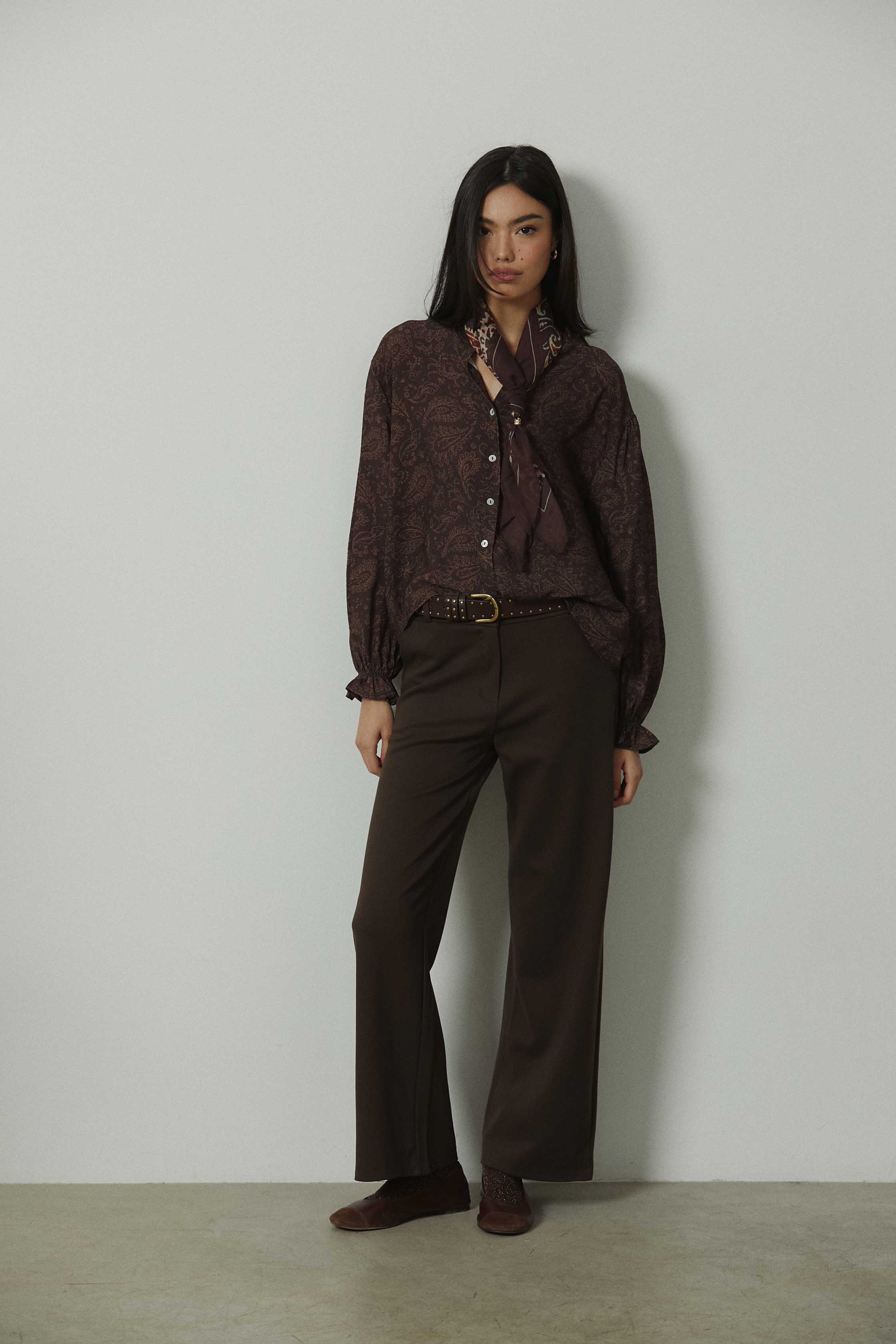 Pantalón sastre ancho marrón
