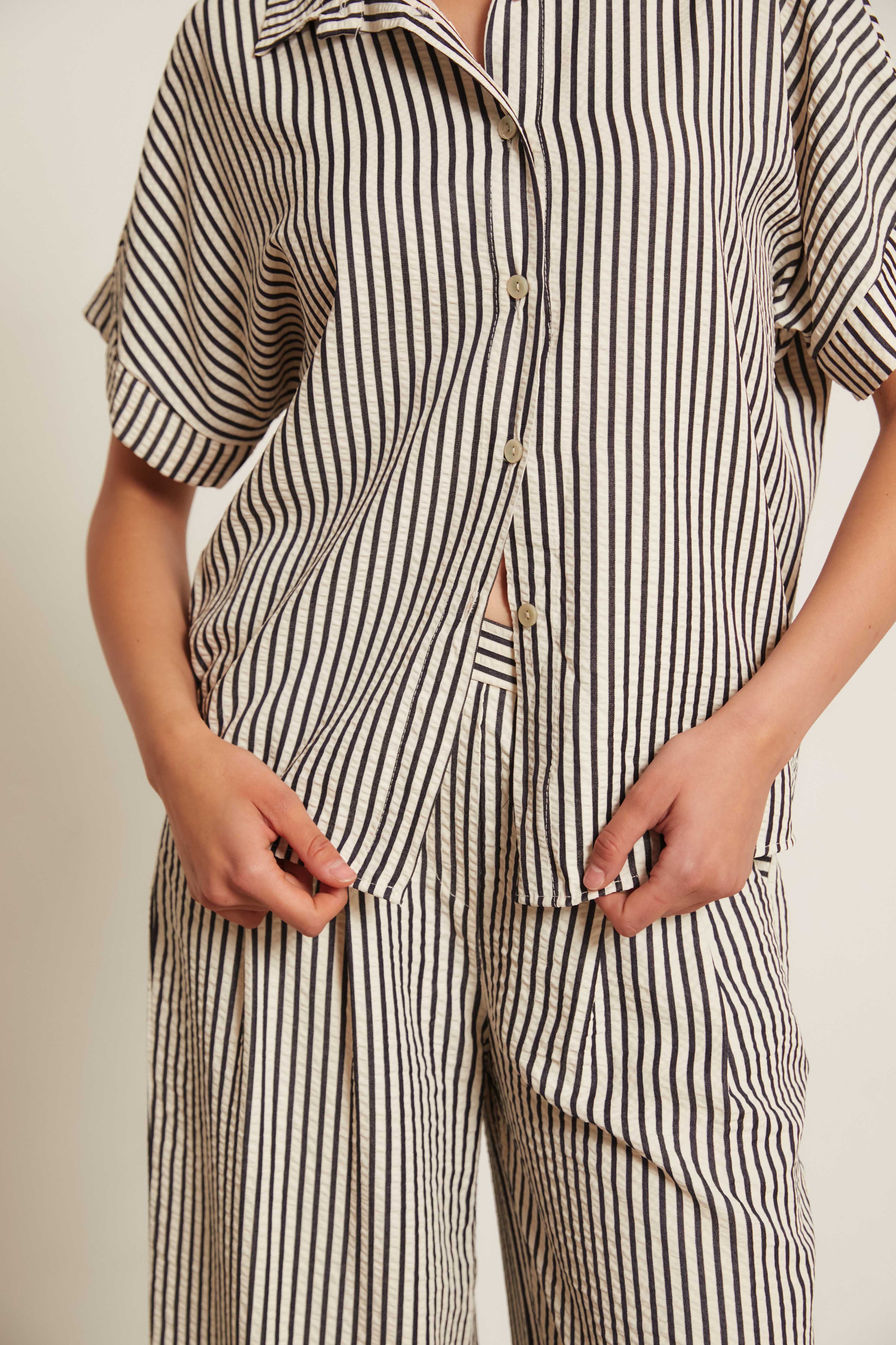 Pantalón seersucker pinzas recto blanco