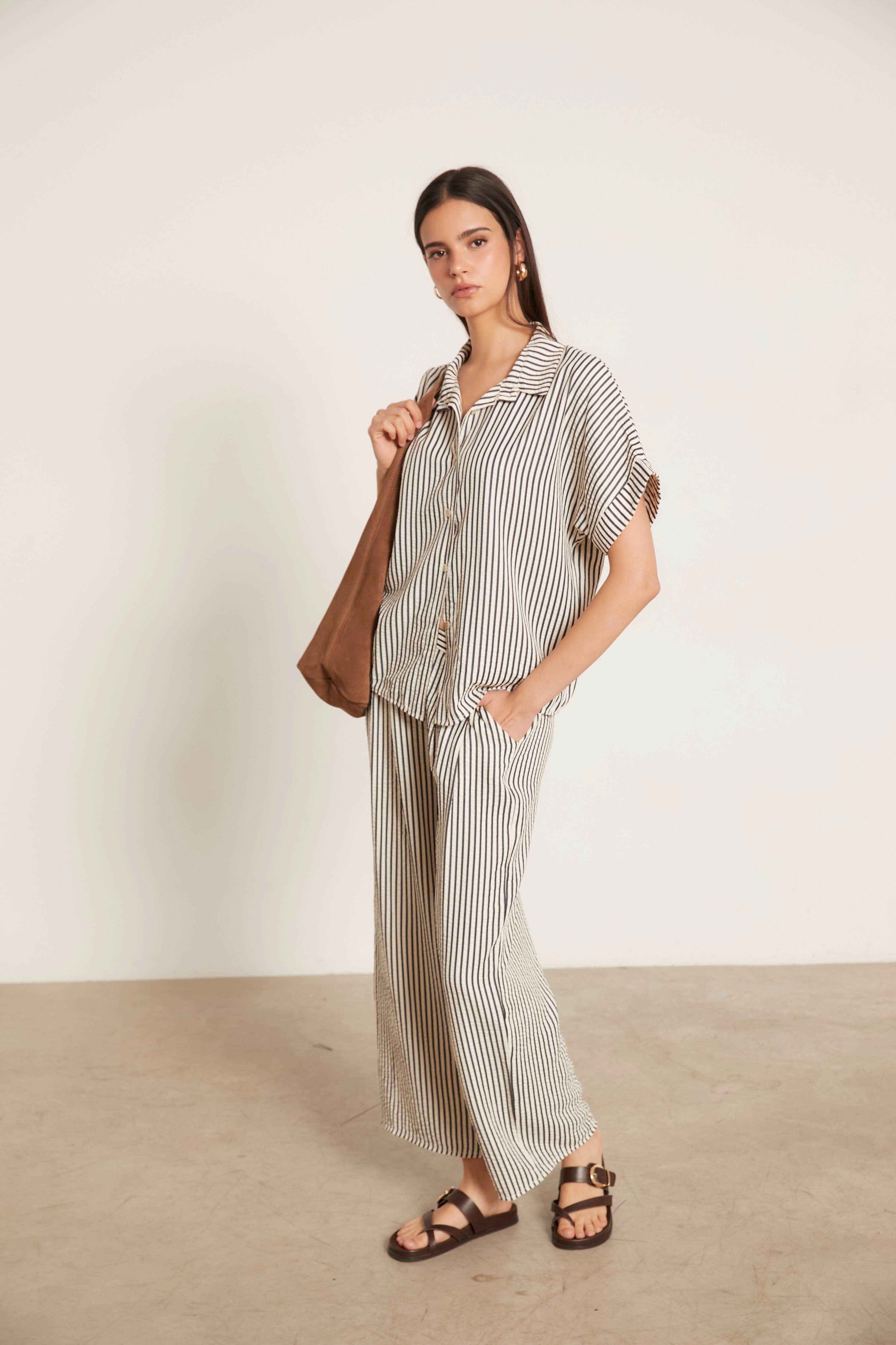 Pantalón seersucker pinzas recto blanco