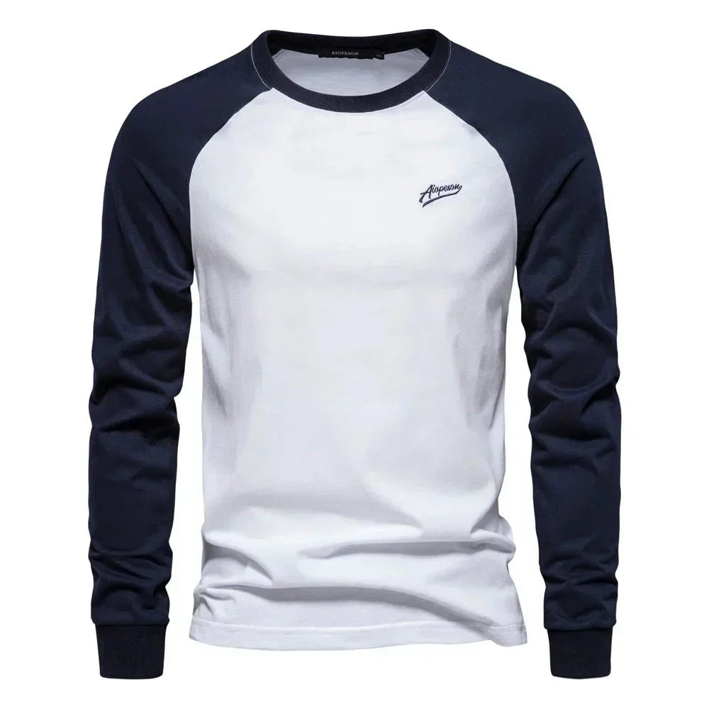 Sergio | Camiseta de manga larga con mangas raglán