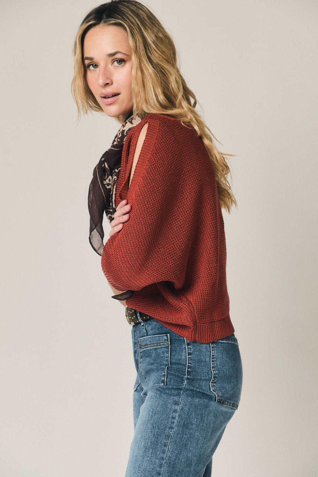 Top punto cut out teja
