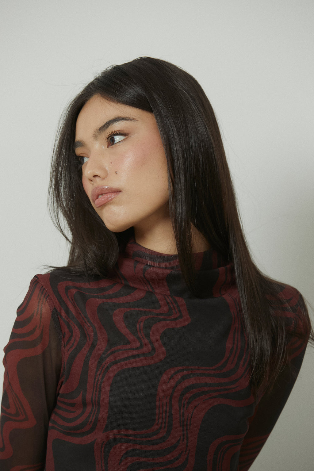 Top de tul estampado ondas teja