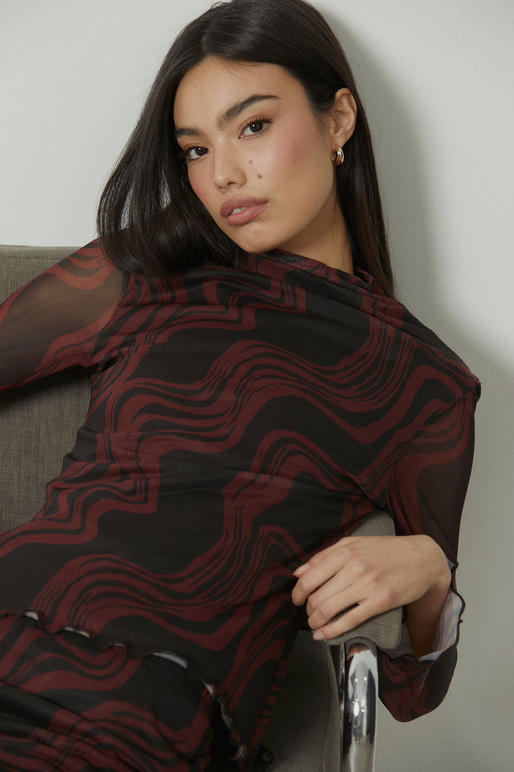 Top de tul estampado ondas teja