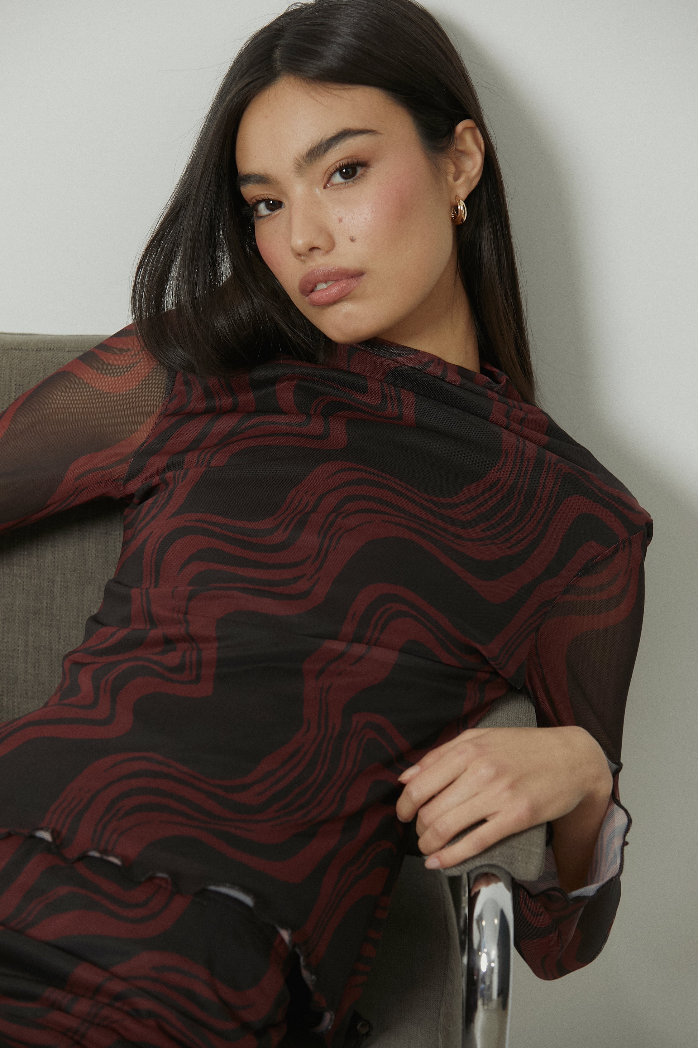 Top de tul estampado ondas teja