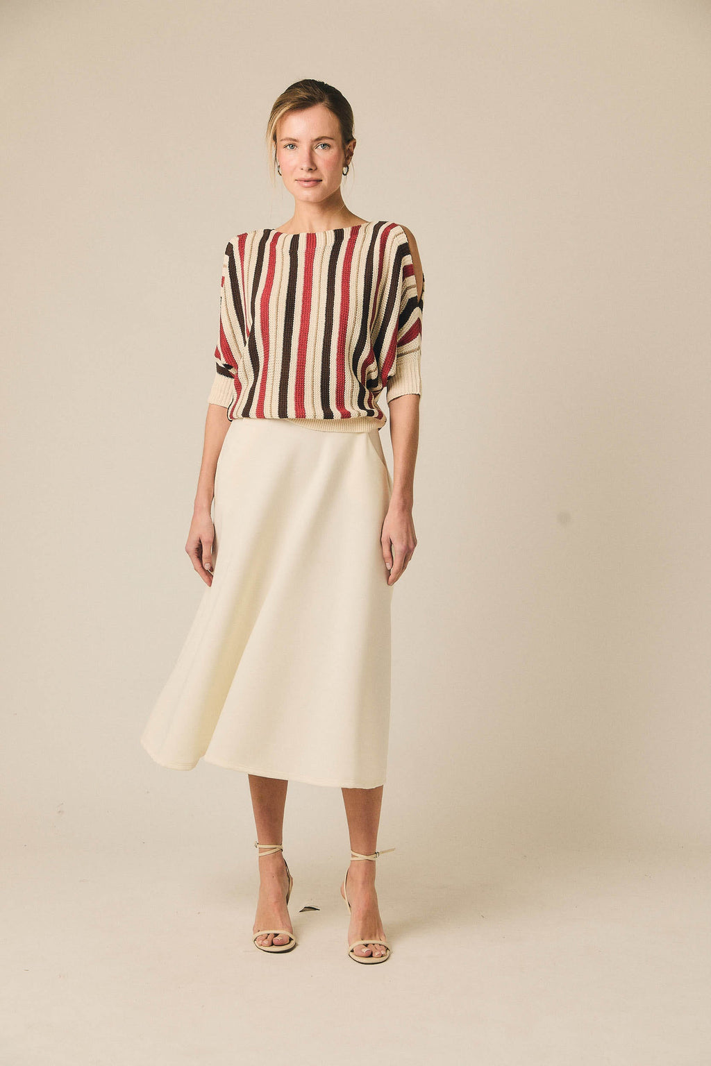 Top de punto cut out rayas