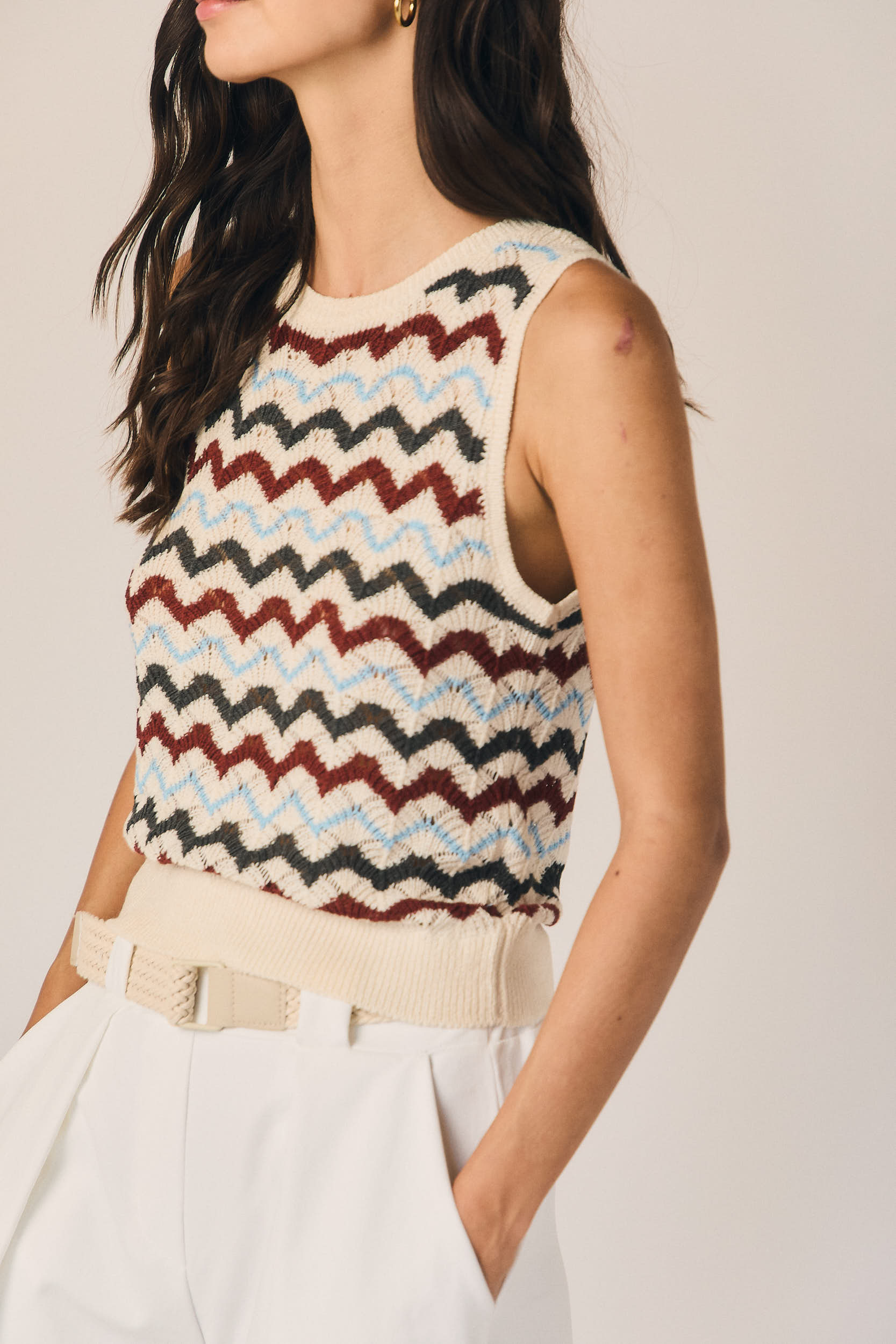 Top de punto sin mangas zig zag azul