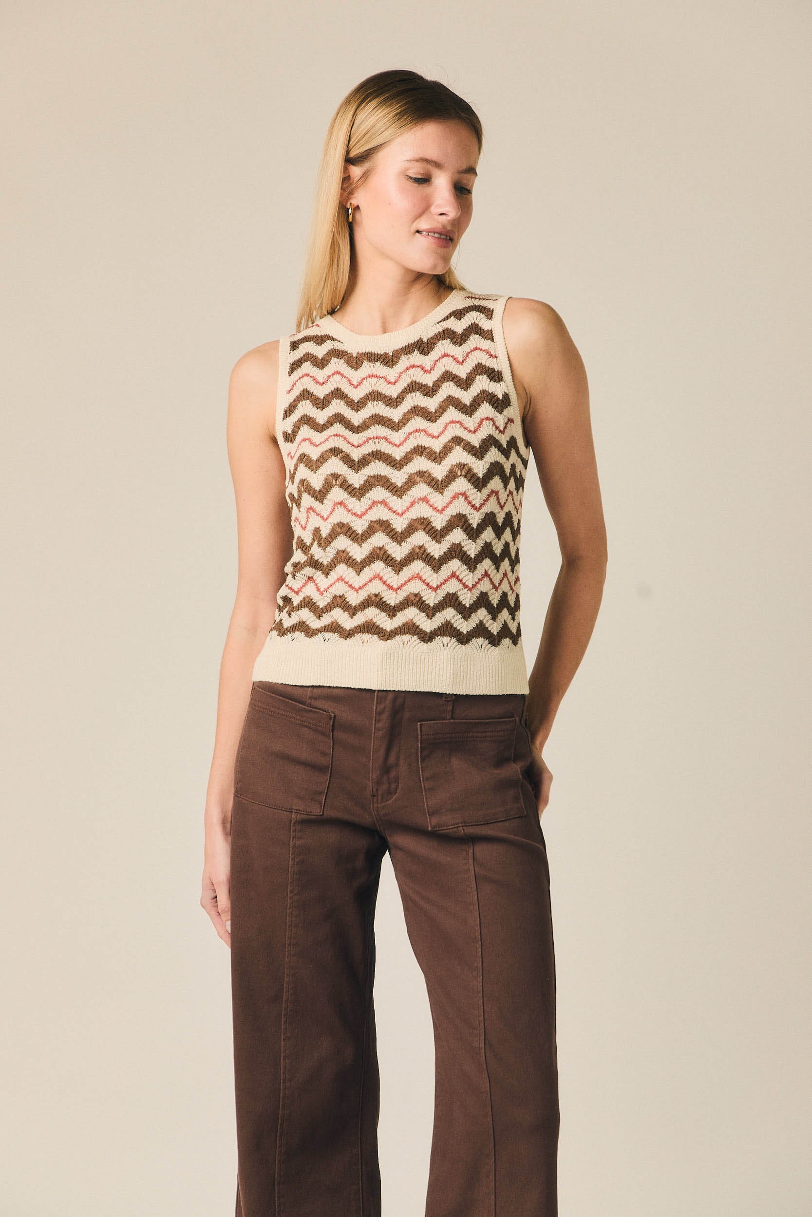 Top de punto sin mangas zig zag pepe rosa