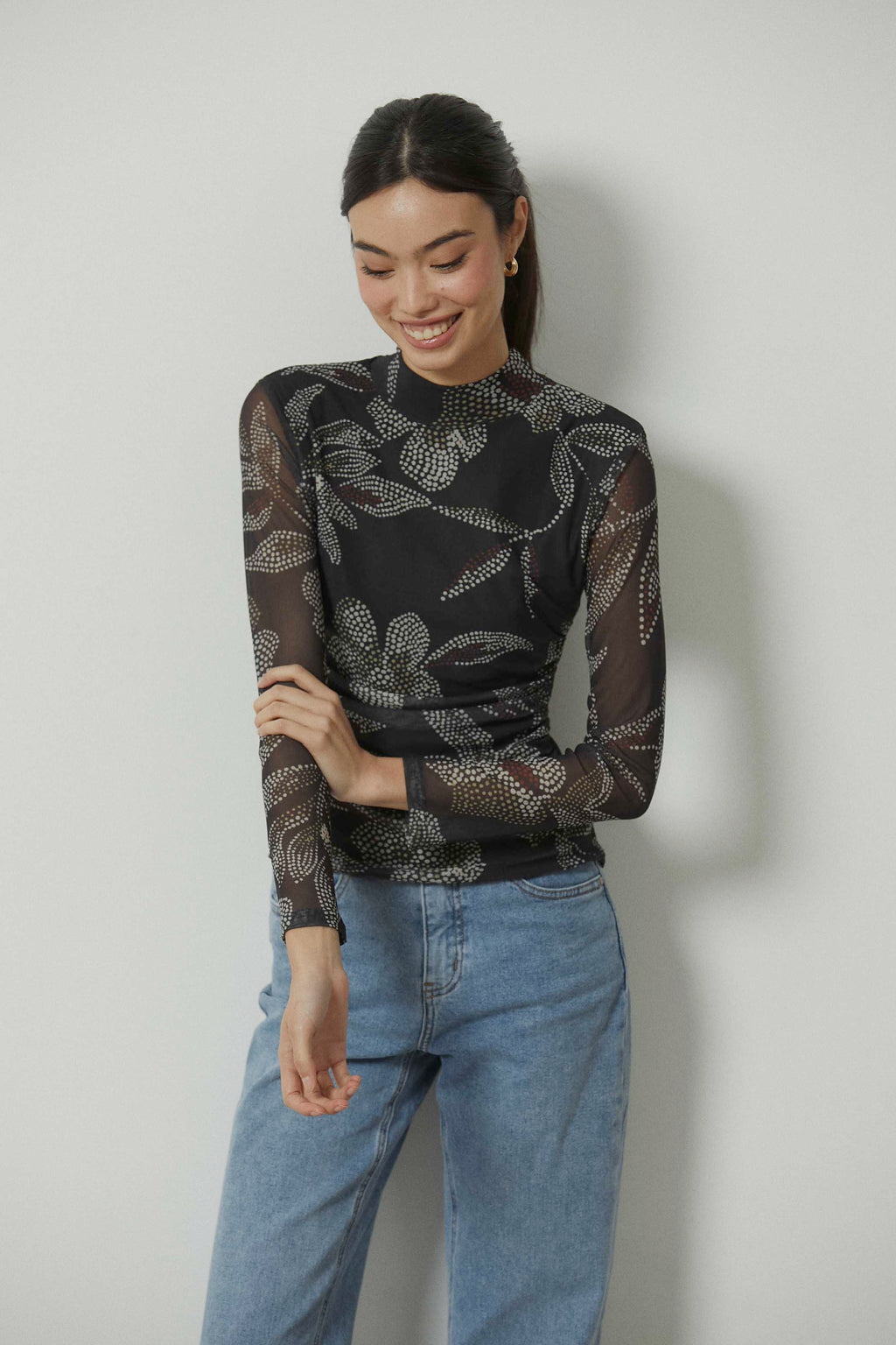 Top tul maxi estampado floral negro