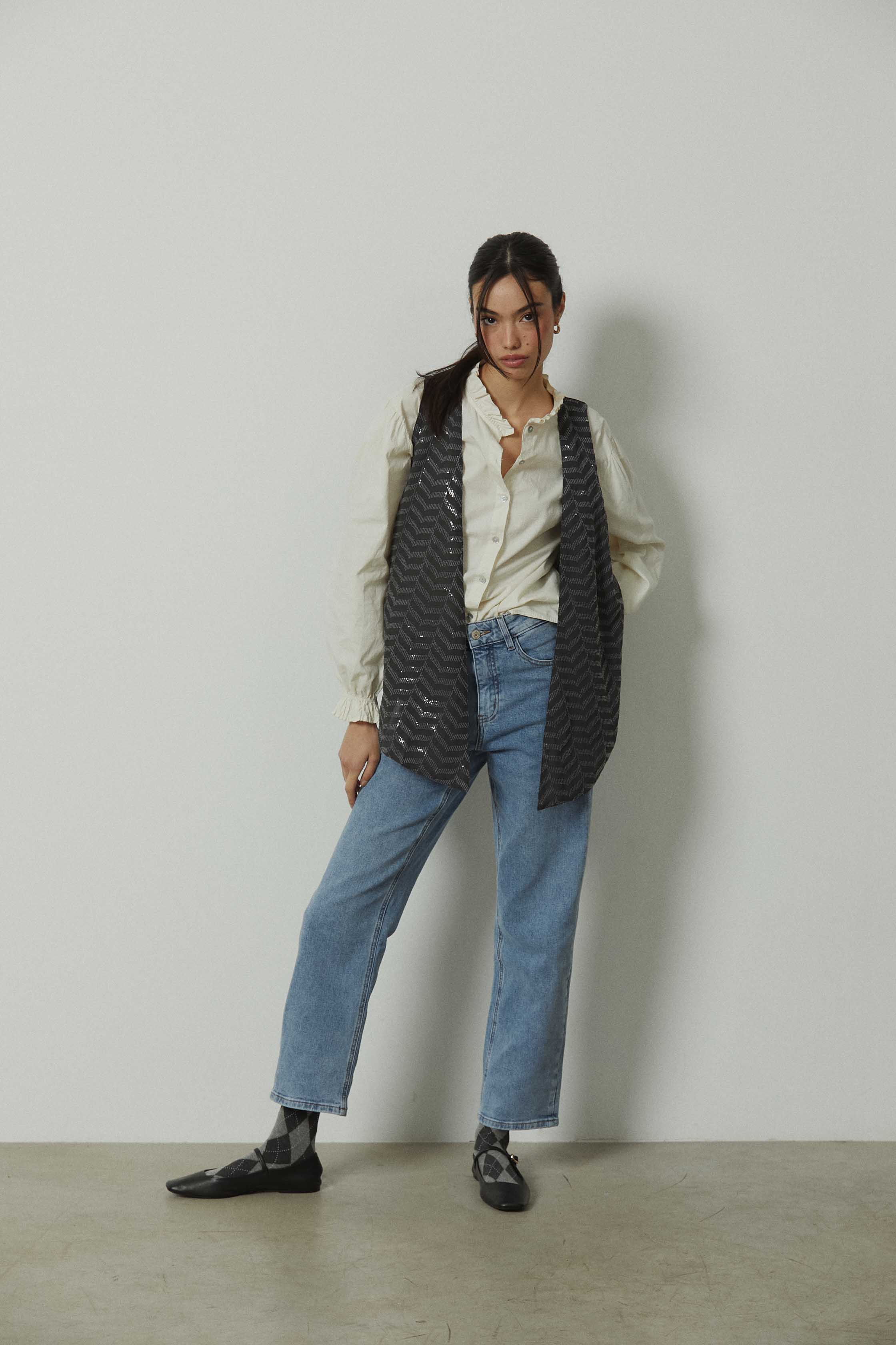 Chaleco zig zag lentejuelas gris