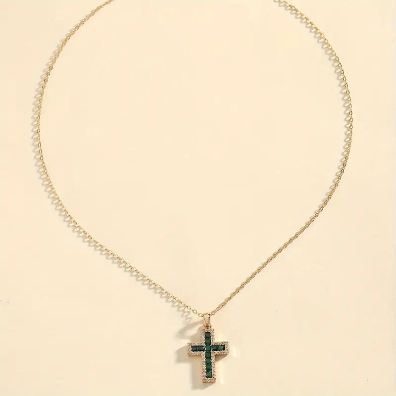 Collar Colgante Cruz Esmeralda Solène | Oro
