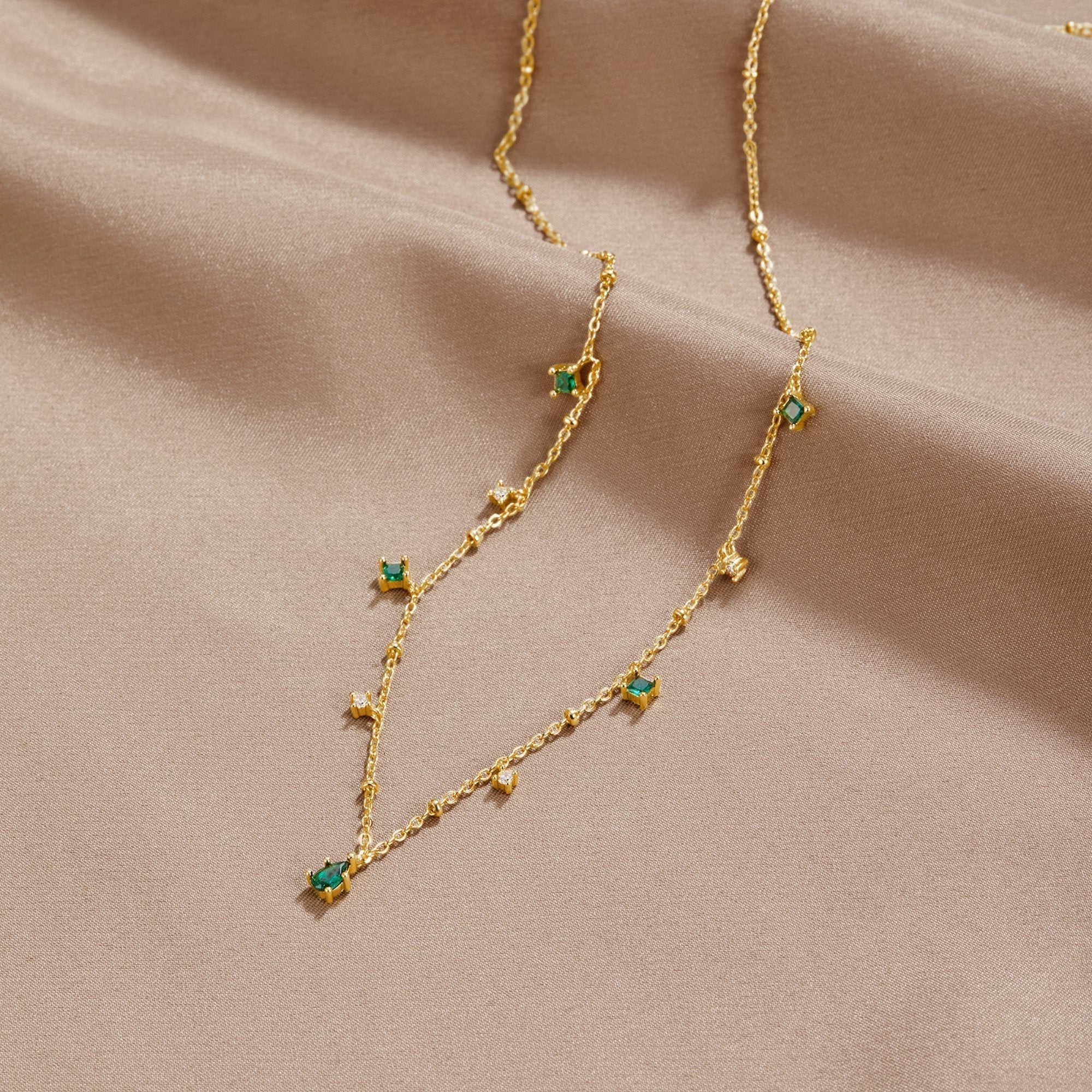 Collar de Oro Kristall de Emily