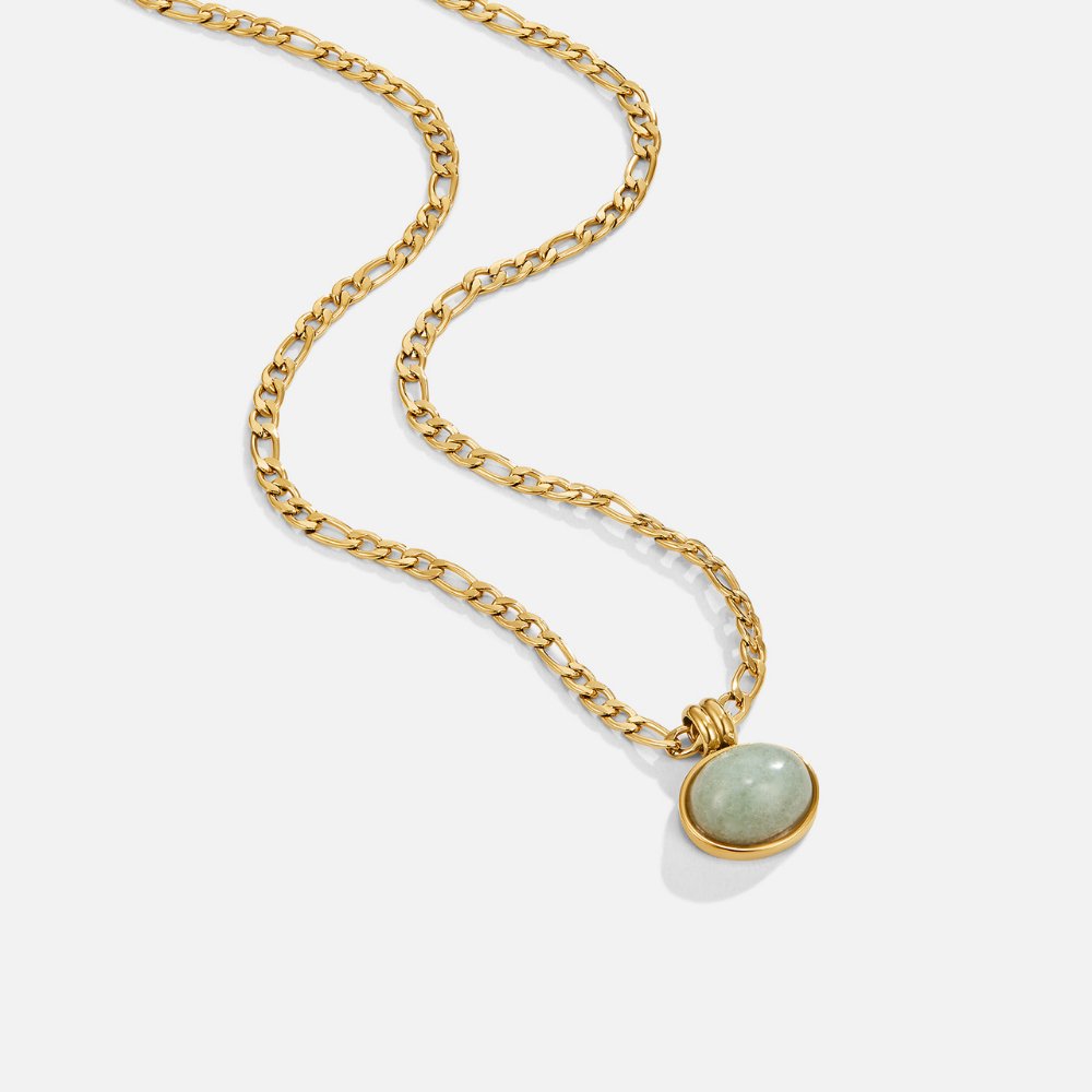 Collar con colgante de Liza Jade