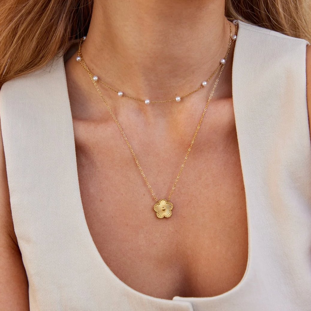 Collar de Perlas Doradas Reine