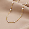 Collar de Perlas Doradas Reine