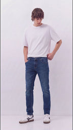 Pantalón Skinny Fit Clásico