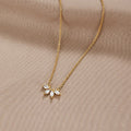 Collar de Hoja de Cristal Omelia