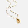Collar con colgante de Tigerstein